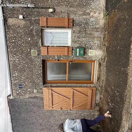 Casa de Férias 4 Personnes Proche De La Gare Petit Court Privee *